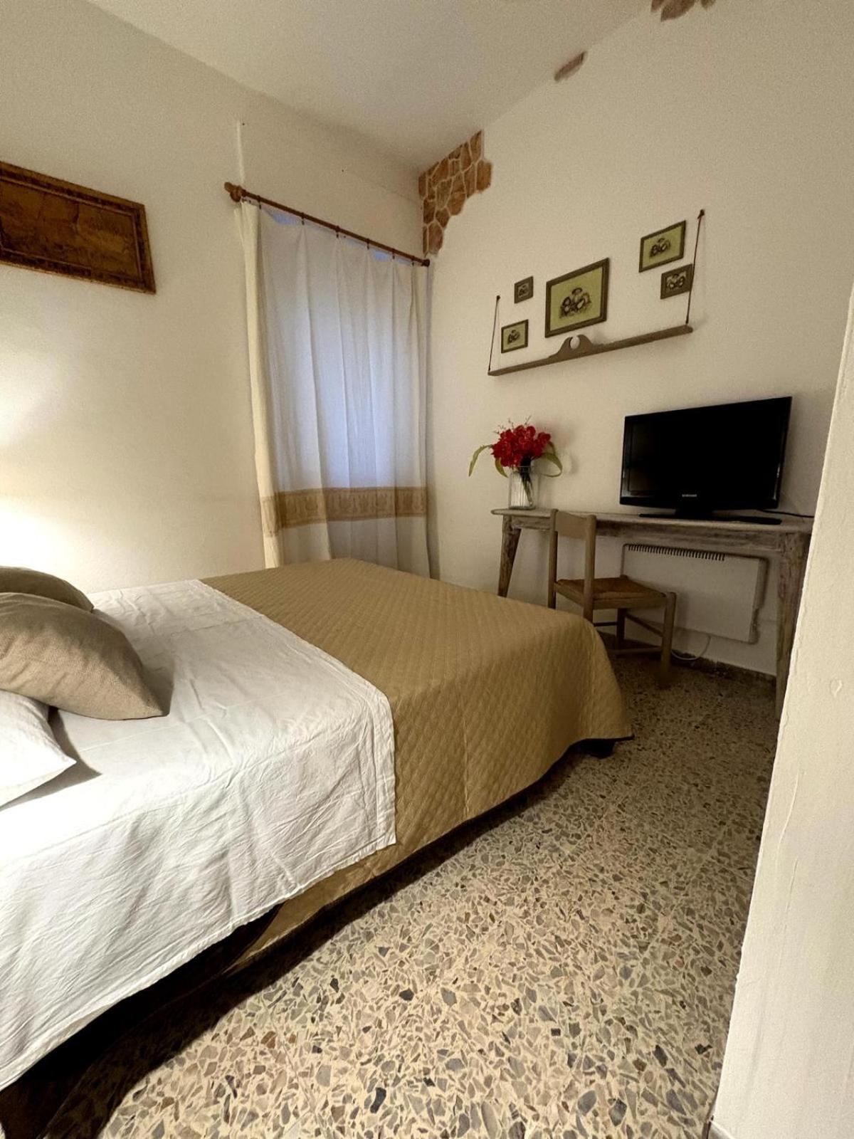 Vittorina'S Home Sorso Exterior photo